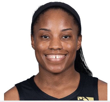 https://img.7caijia.com/img/basketball/player/b53fd87e6b2c9eb7cbc7e71d3cbe2fdd.jpg